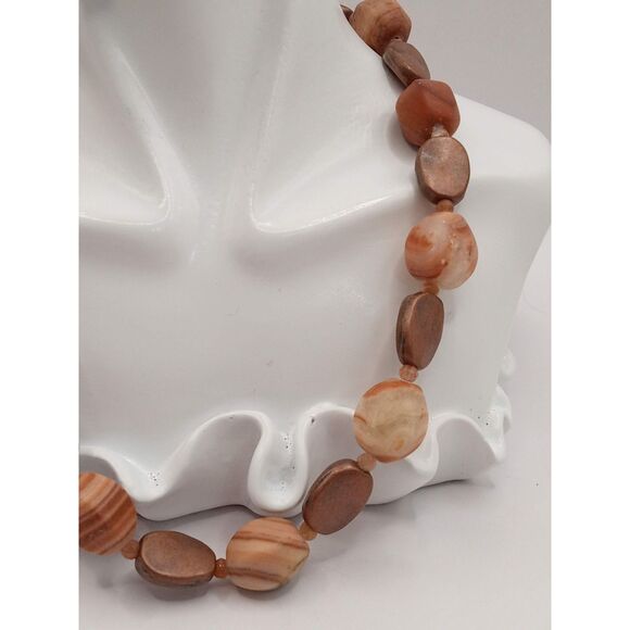 Vintage Copper and Root Beer Agate Beaded Necklace w Copper Clasp - Picture 2 of 6